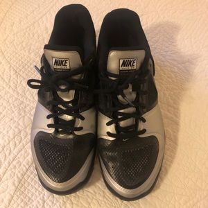 Nike volleyball shoes